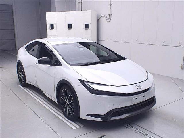 TOYOTA PRIUS 2023
