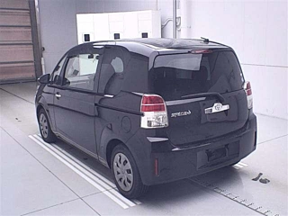 TOYOTA SPADE 2015