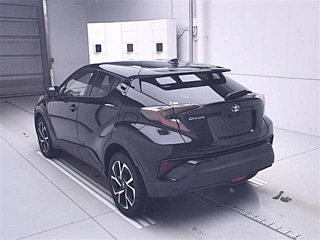 TOYOTA C-HR 2017