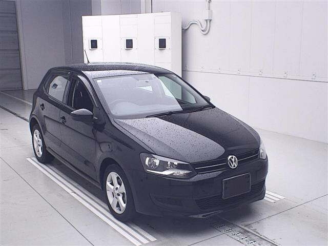 VOLKSWAGEN POLO 2012