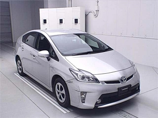TOYOTA PRIUS 2014