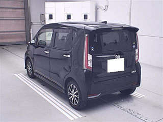 DAIHATSU MOVE 2017