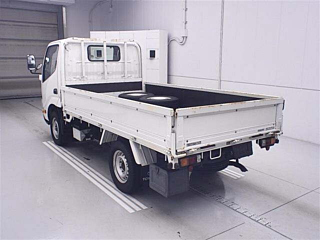TOYOTA DYNA 2018