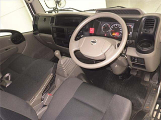 NISSAN ATLAS 2019
