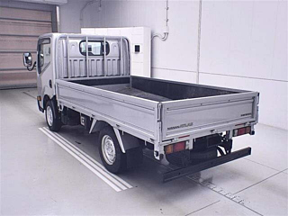 NISSAN ATLAS 2019