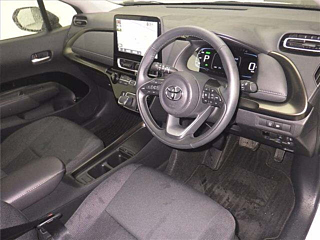 TOYOTA AQUA 2023