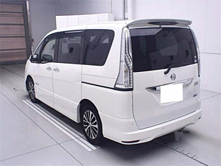 NISSAN SERENA 2015