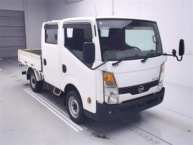 NISSAN ATLAS 2013