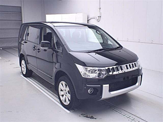 MITSUBISHI DELICA D5 2016
