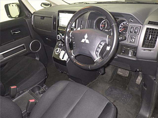 MITSUBISHI DELICA D5 2016