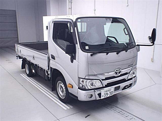TOYOTA DYNA 2023