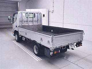 TOYOTA DYNA 2023