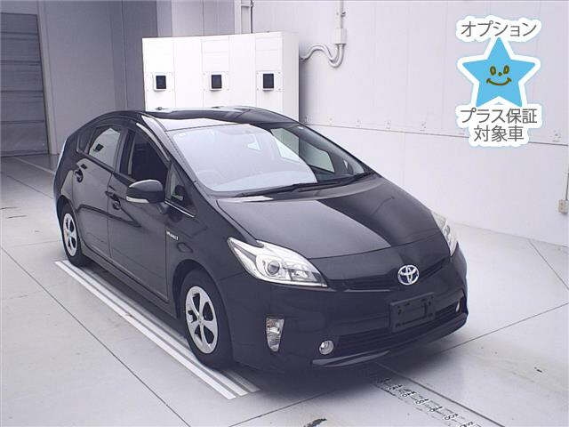 TOYOTA PRIUS 2015
