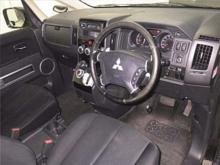 MITSUBISHI DELICA D5 2016