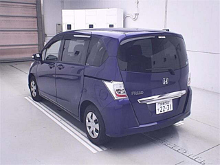 HONDA FREED 2013