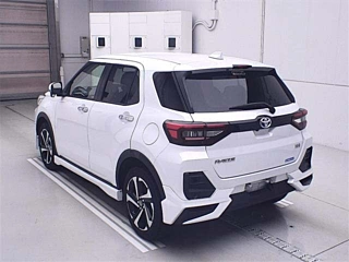 TOYOTA RAIZE 2022
