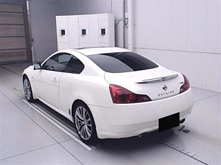 NISSAN SKYLINE 2010