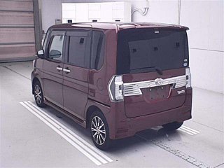 DAIHATSU TANTO 2018