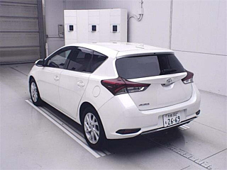 TOYOTA AURIS 2015