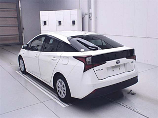 TOYOTA PRIUS 2019