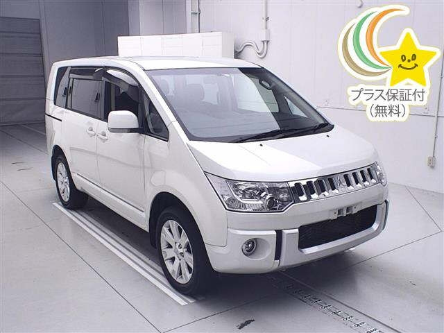 MITSUBISHI DELICA D5 2014