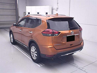 NISSAN X-TRAIL 2017