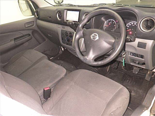 NISSAN CARAVAN VAN 2015