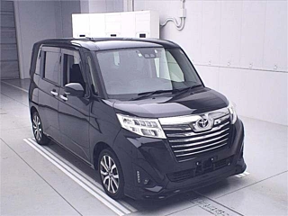 TOYOTA ROOMY 2020