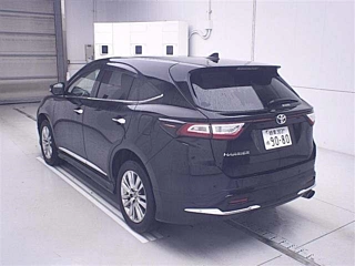 TOYOTA HARRIER 2019