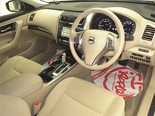 NISSAN TEANA 2017