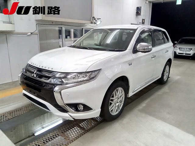 MITSUBISHI OUTLANDER PHEV