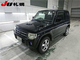 MITSUBISHI PAJERO MINI 2010