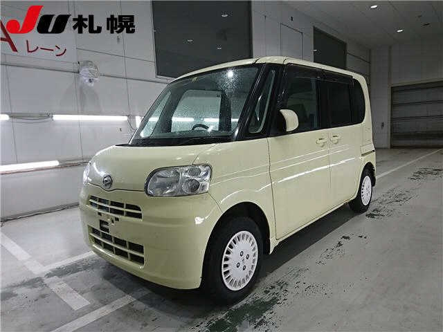 DAIHATSU TANTO 2008