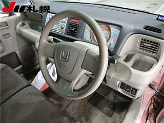 HONDA LIFE 2010