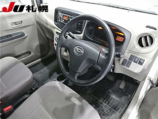 DAIHATSU MIRA E S 2014