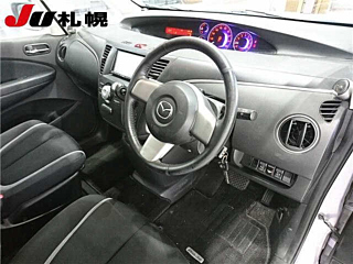 MAZDA BIANTE 2008