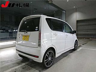 DAIHATSU MOVE 2010