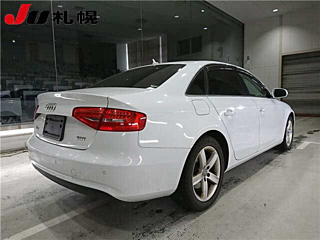 AUDI A4 2012
