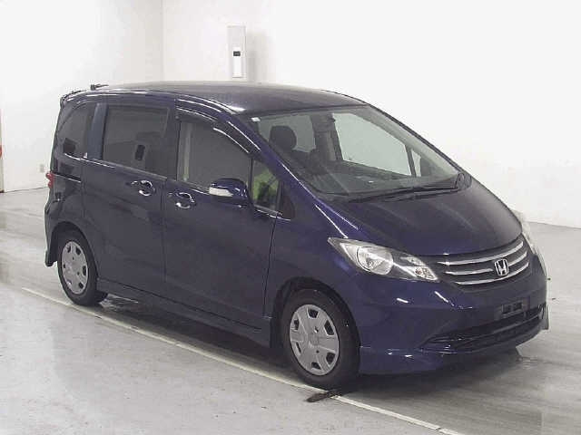 HONDA FREED 2008