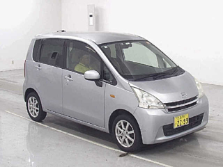 DAIHATSU MOVE 2011