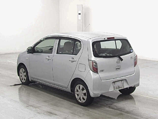 DAIHATSU MIRA E S 2012