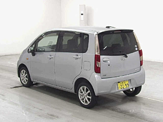 DAIHATSU MOVE 2011