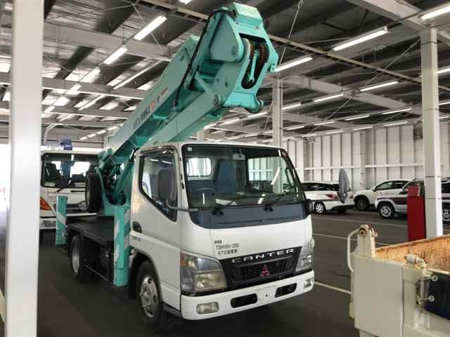 MITSUBISHI CANTER 2005