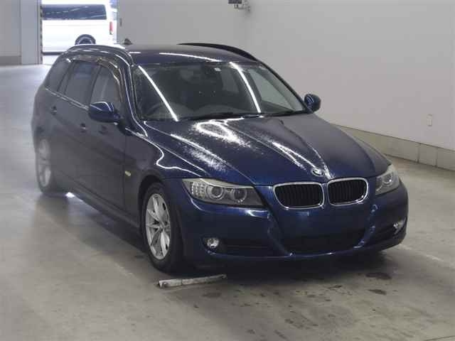 BMW 3 SERIES 2011