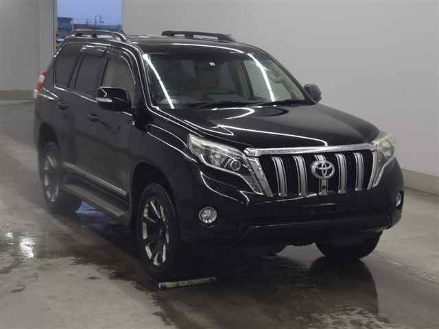 TOYOTA LAND CRUISER PRADO 2014