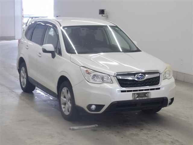 SUBARU FORESTER 2013