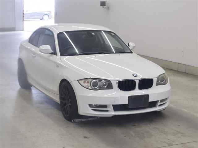 BMW 1 SERIES 2010