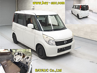 NISSAN ROOX 2012