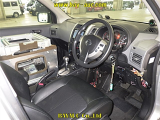 NISSAN X-TRAIL 2009