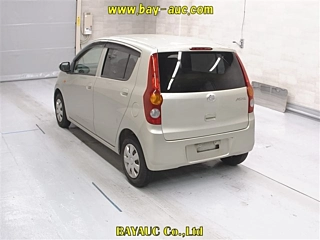 DAIHATSU MIRA 2010